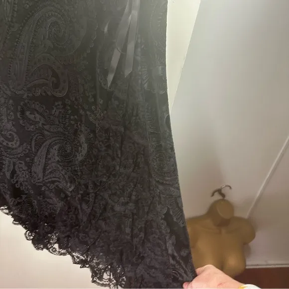 Widow X Dolls Kill Black Velvet Veiled Sorrows Ruffle Lace Gothic Maxi Skirt XXL