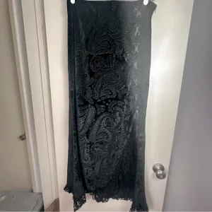 Widow X Dolls Kill Black Velvet Veiled Sorrows Ruffle Lace Gothic Maxi Skirt XXL