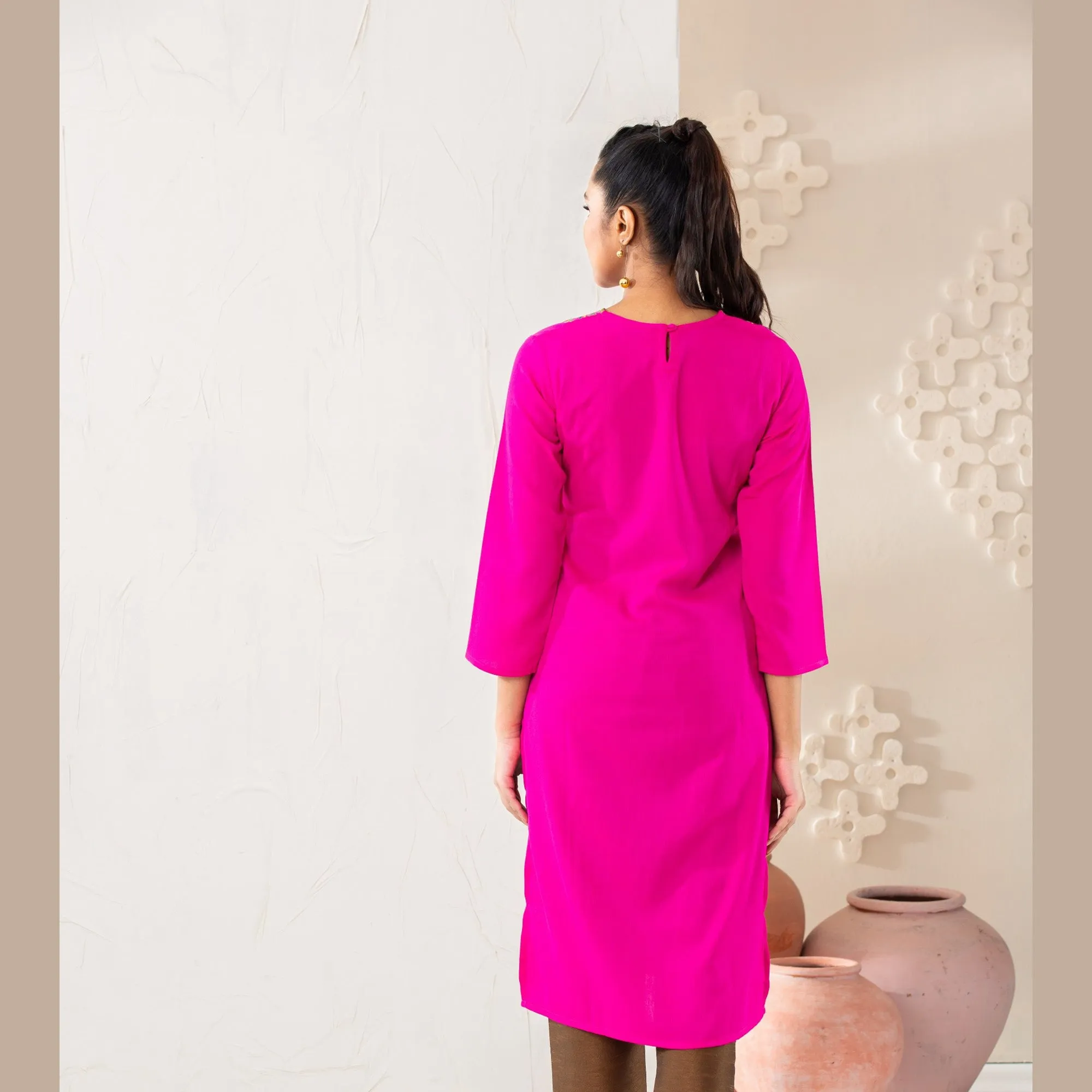 Women Pink Screen Print Kurti