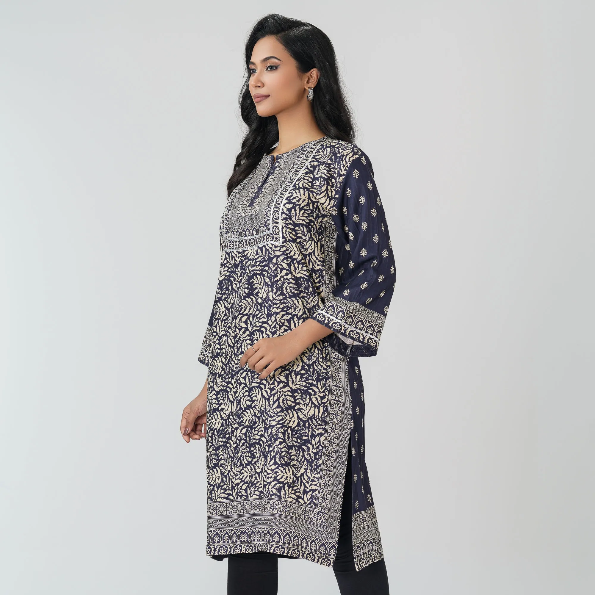 Womens Embroidered Kurti