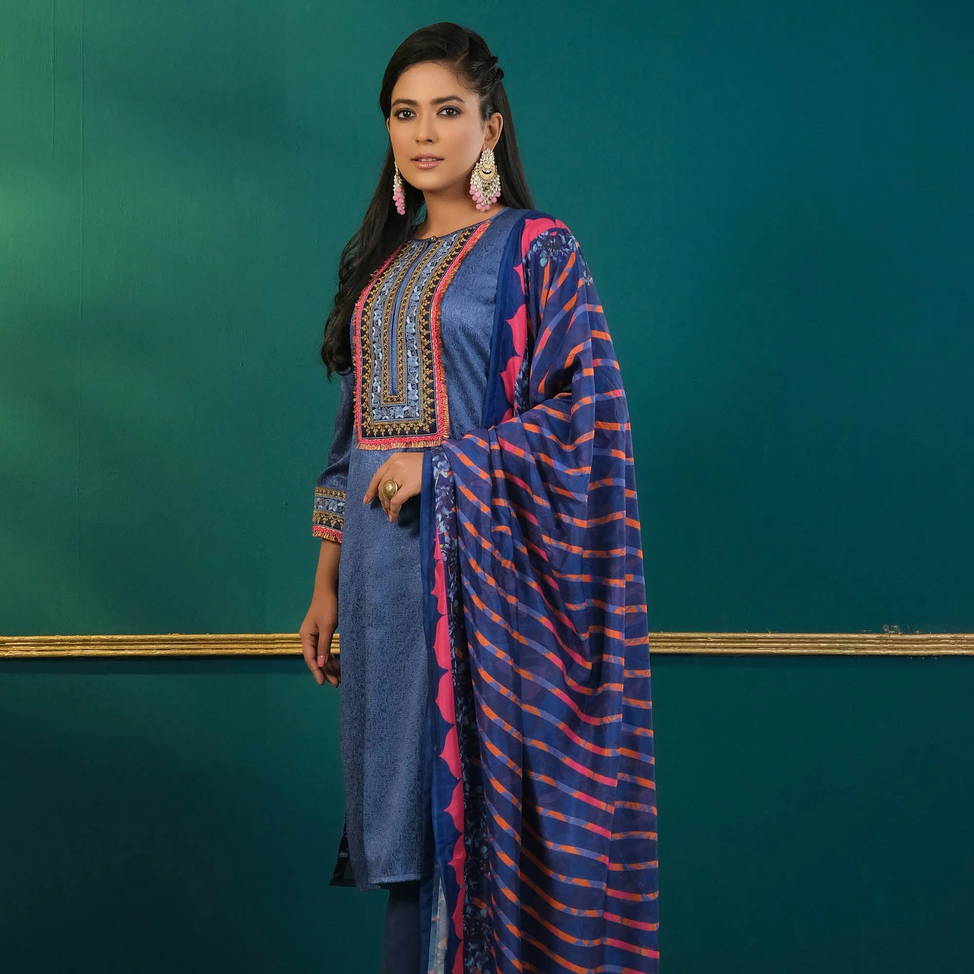 Womens Navy Embellish Set