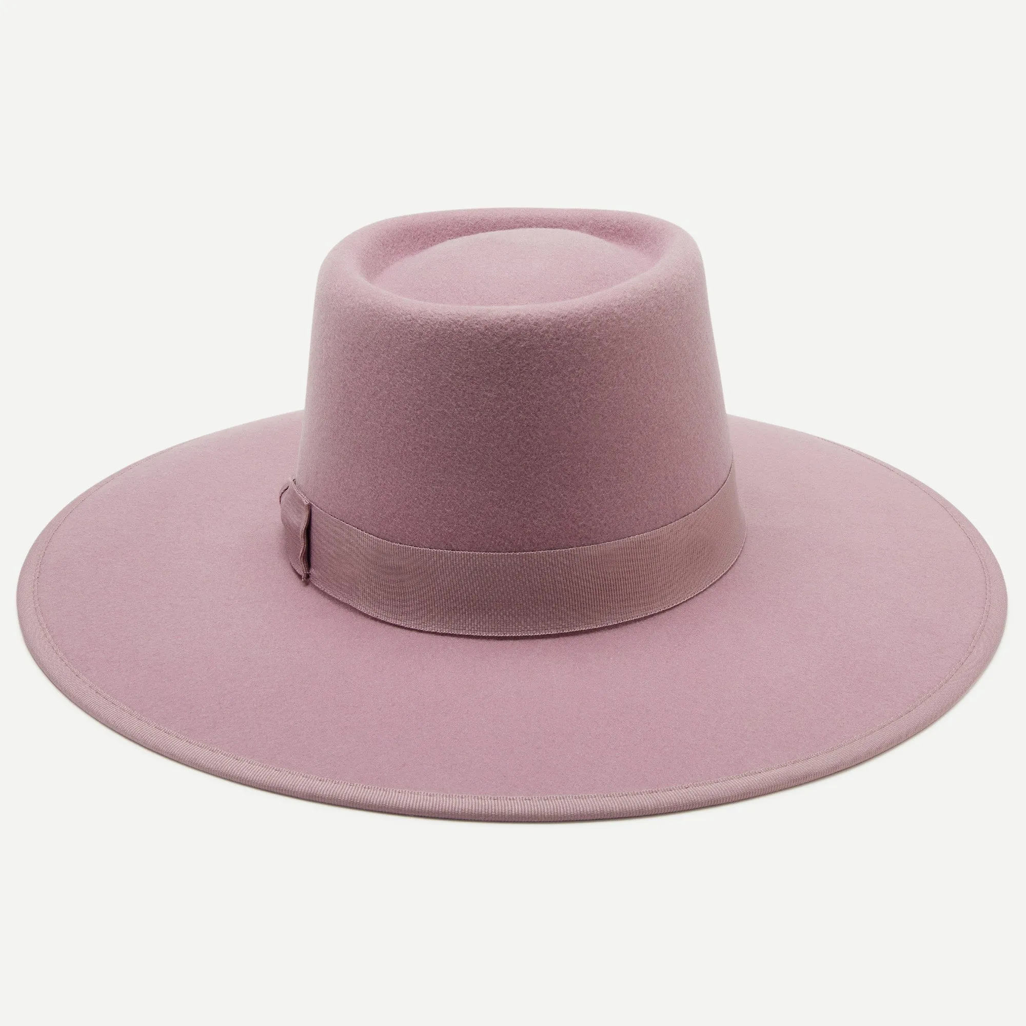 Ysenia in Lilac