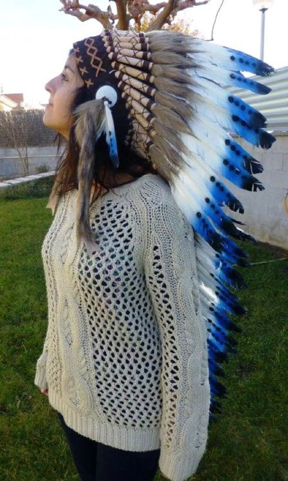 Z98 Extra Large Blue Feather Headdress (43 inch long ).